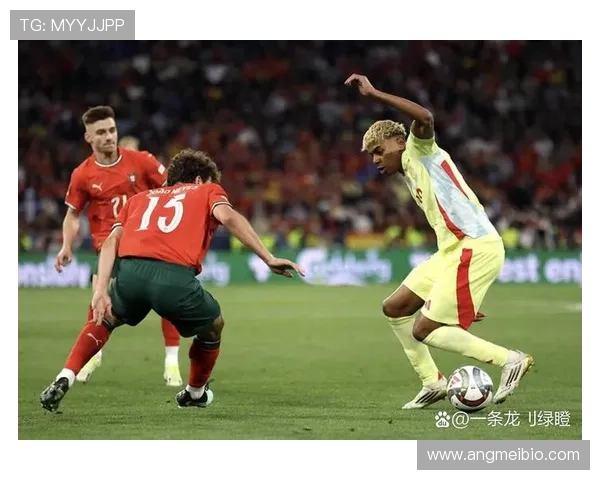 欧洲杯世界波频现，精彩远射成赛事亮点