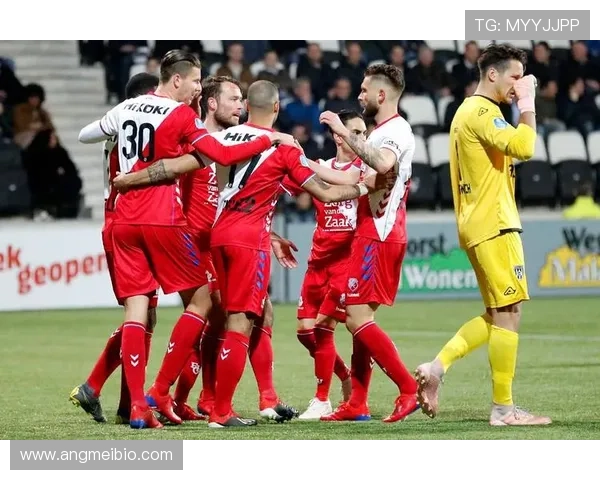 费耶诺德比赛节奏稳健，近期攻防转换效率持续提升